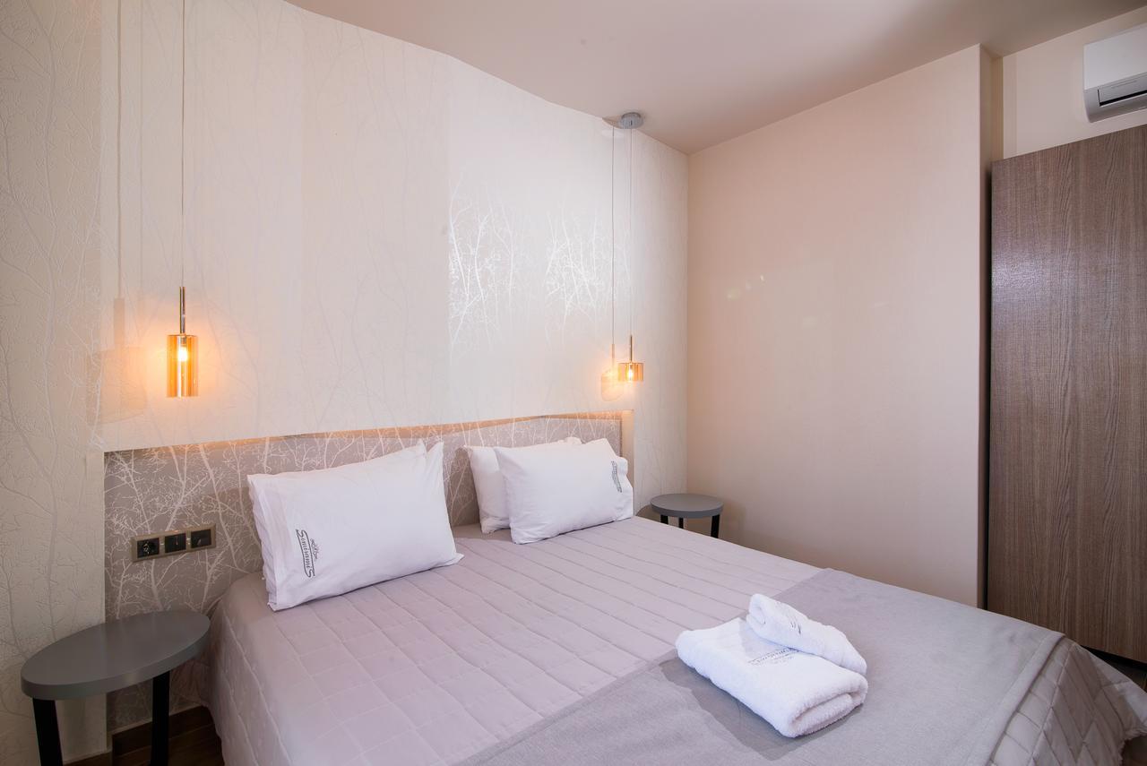 Semiramis Luxury Suites Chrisi Ammoudia Eksteriør billede