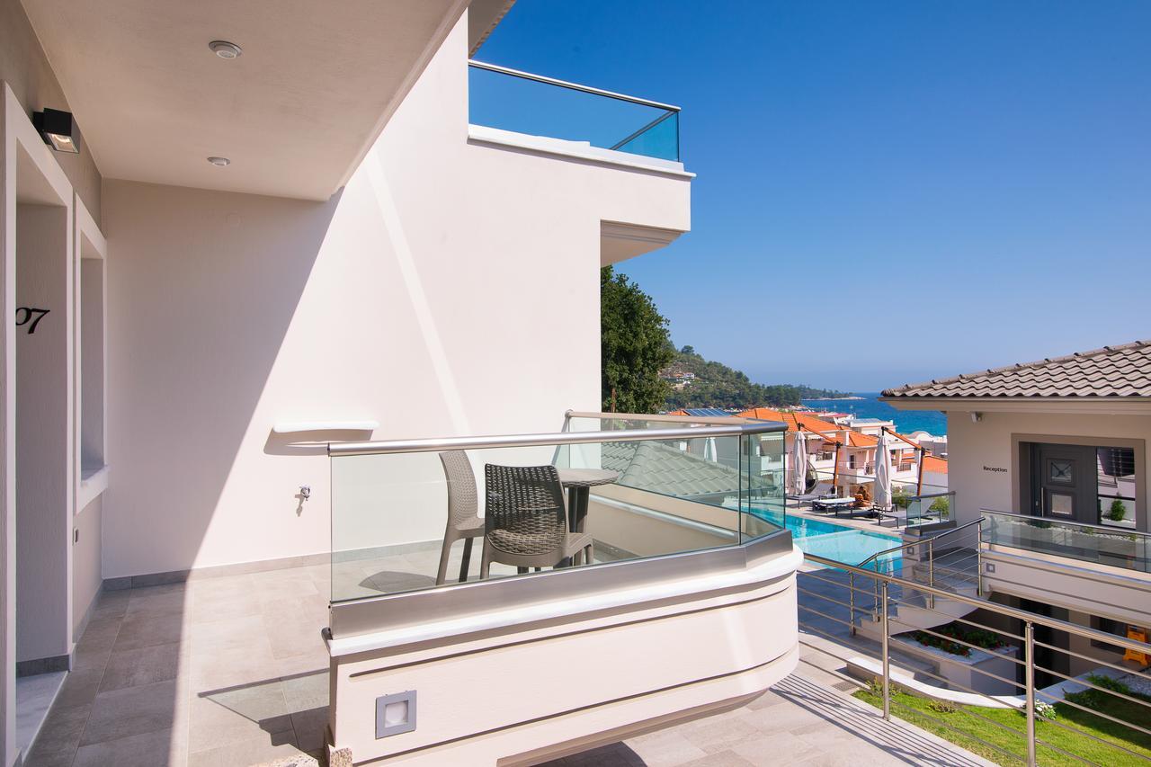 Semiramis Luxury Suites Chrisi Ammoudia Eksteriør billede