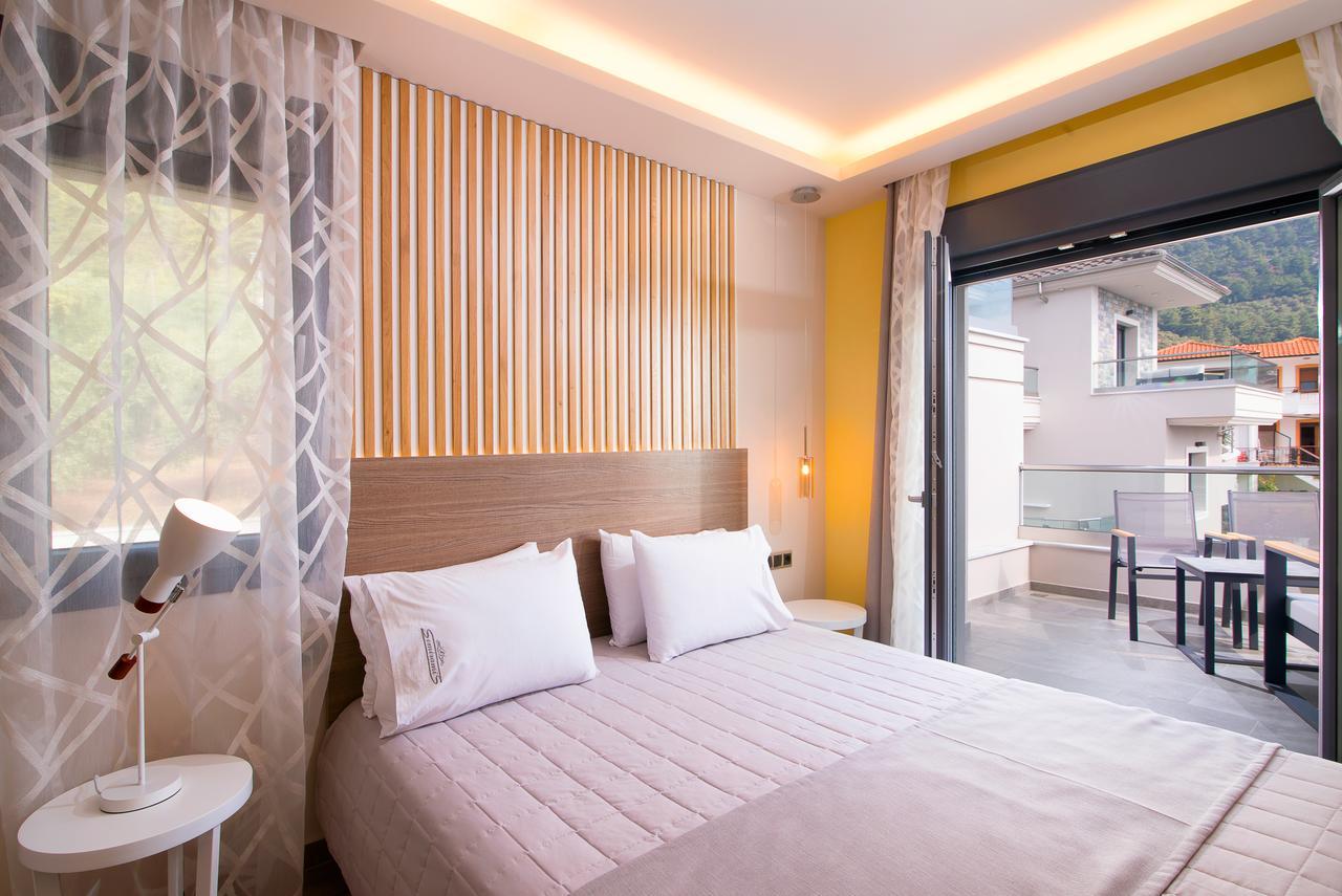 Semiramis Luxury Suites Chrisi Ammoudia Eksteriør billede