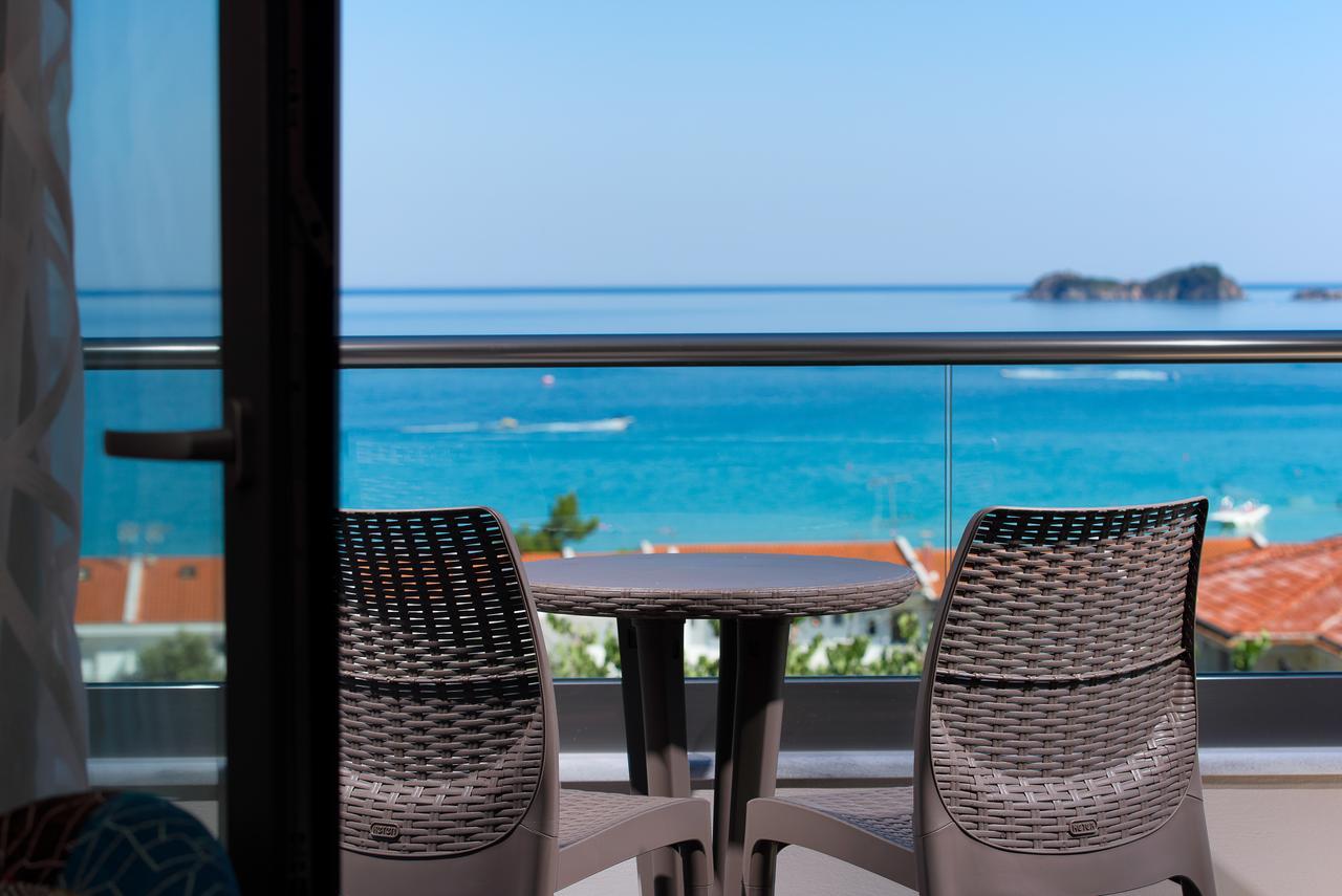 Semiramis Luxury Suites Chrisi Ammoudia Eksteriør billede